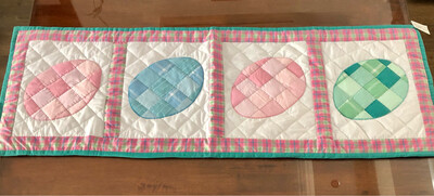 Quilted Table Runner / 50*150 cm / مفرش سفرة مبطن