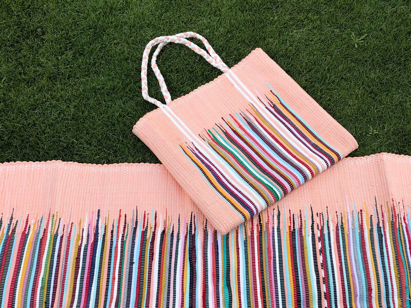  Beach or Picnic Set ( Flame ) : Rag Rug + Bag / 80*160 cm + 40*45 cm / طقم بلاچ ٢ قطعة ( برواز ) : سجادة + شنطة  