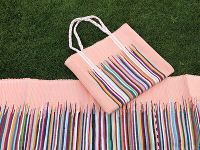  Beach or Picnic Set ( Flame ) : Rag Rug + Bag / 80*160 cm + 40*45 cm / طقم بلاچ ٢ قطعة ( برواز ) : سجادة + شنطة  