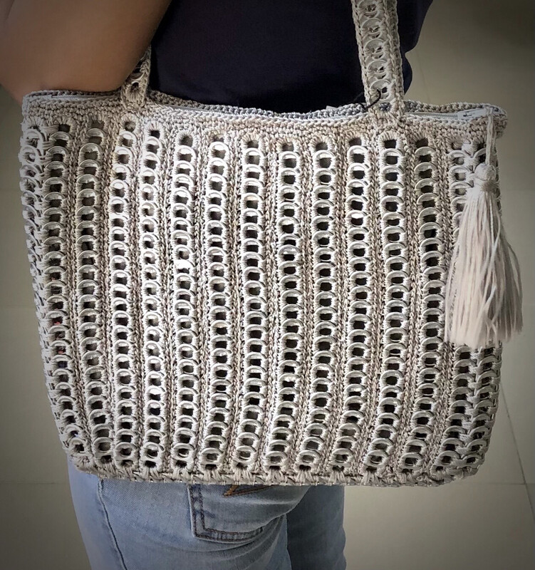 Can Tabs Bag / 25*30 cm / شنطة كانز