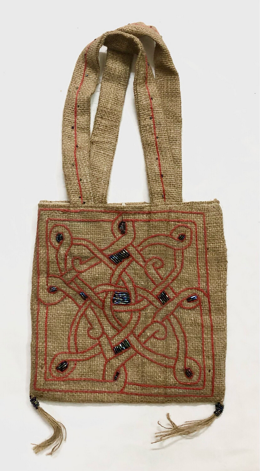 Hand Embroidered Little Burlap Bag / 22*22 cm / شنطة خيش صغيرة مطرزة يدويا