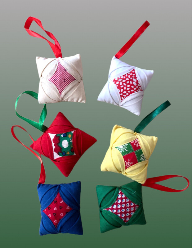 Tree Decorations / 8 cm / زينة شجرة