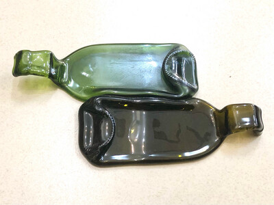 2 Small Bottles- Green &amp; Brown / ٢ زجاجة - خضراء و بنية