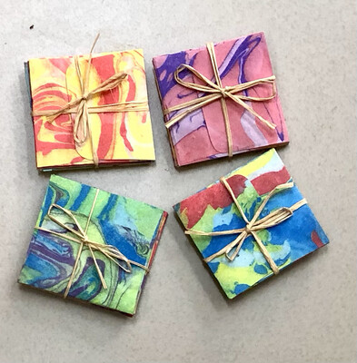 4 Small Colored Gift Cards / 6,5*6,5 cm / ٤ كروت هدايا صغيرة ملونة
