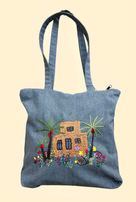 Hand Embroidered Bag / 40*40 cm / شنطة مطرزة يدويا