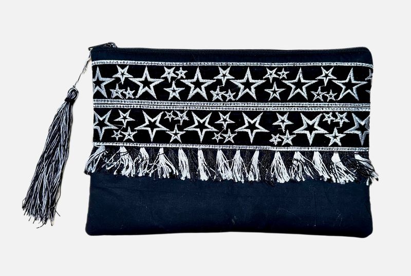 Silver Braided Clutch Bag / 20*30 cm / شنطة بدون يد بجالون فضي