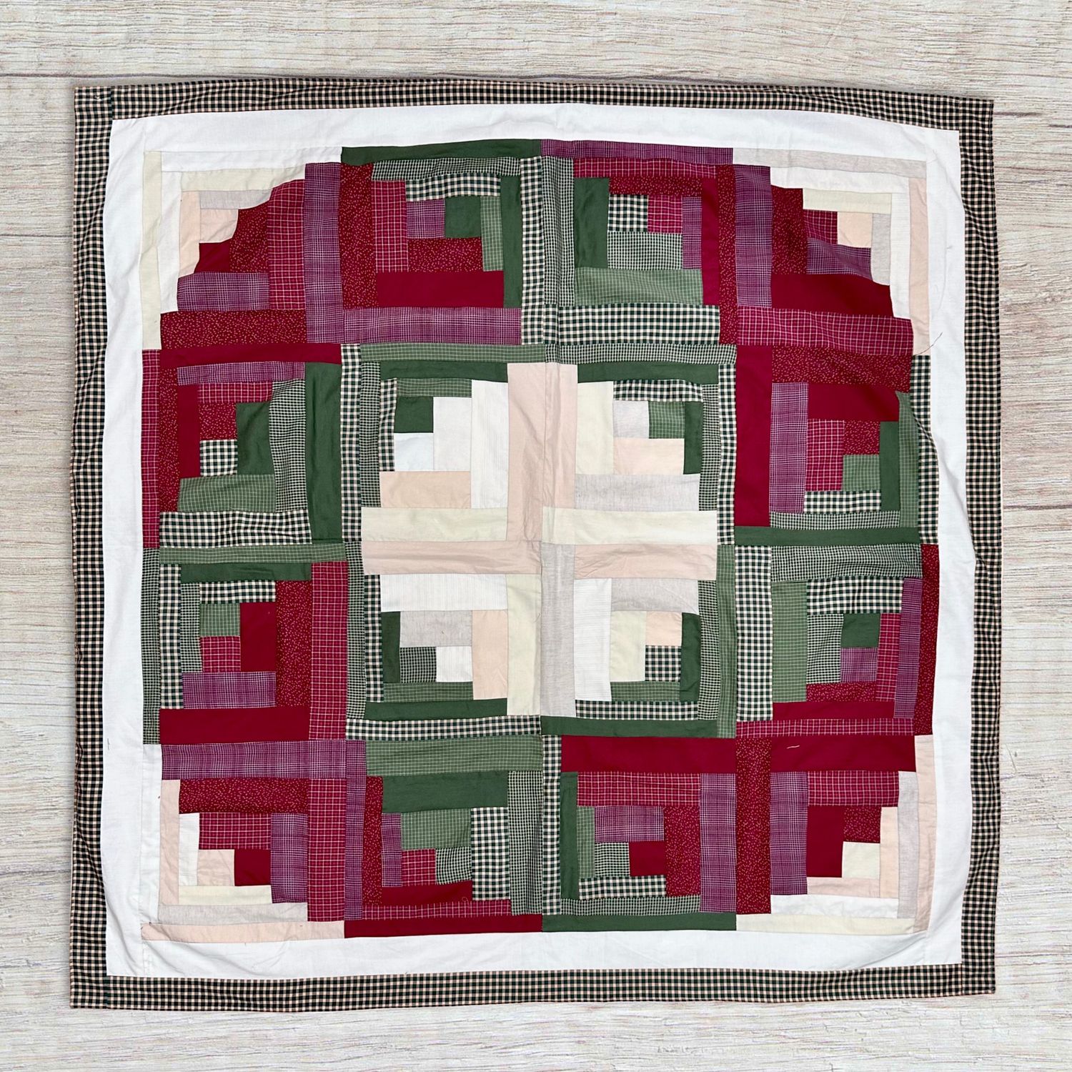 Patchwork Table Cloth / 130 cm / مفرش سفرة باتشورك
