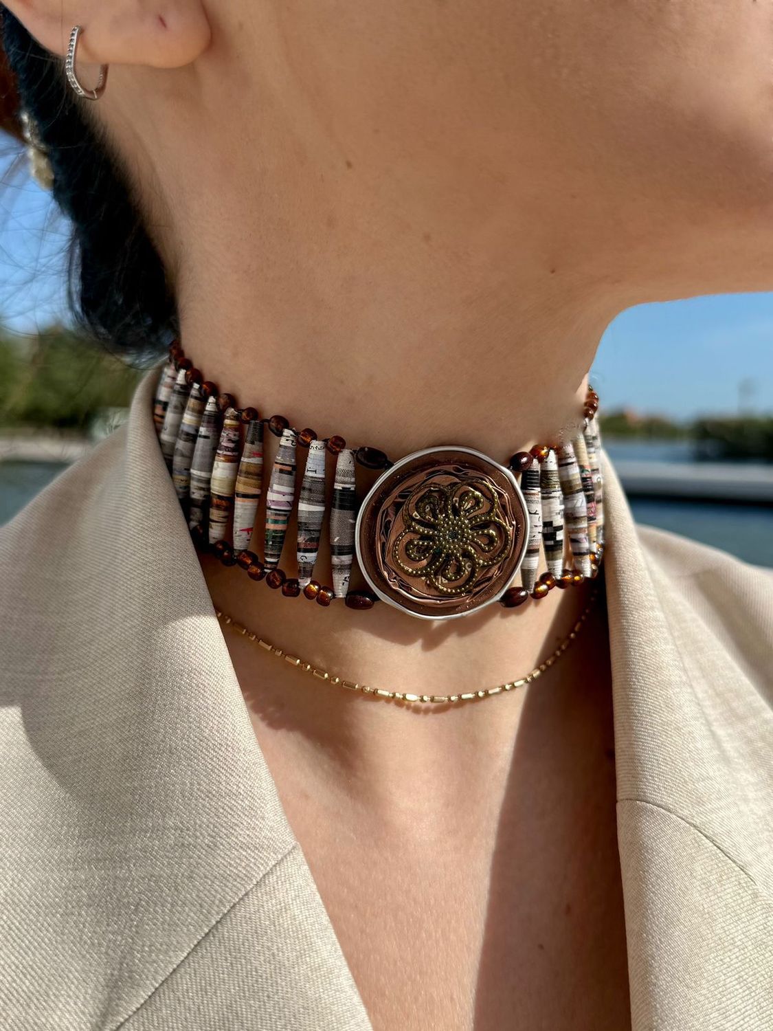 Neck Necklace Magazines Paper Beads With Nespresso / عقد من الخرز الورقي ( المجلات ) مع نسبرسو