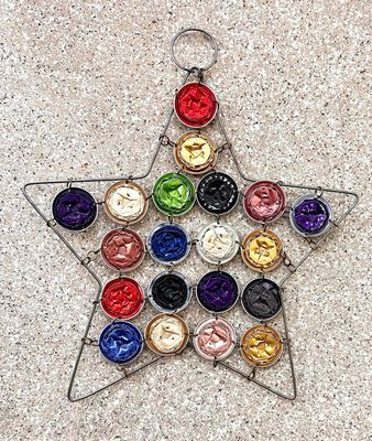 Hanging Star With Nespresso Capsules / 27*23 cm / نجمة للتعليق بكبسولات النسبرسو