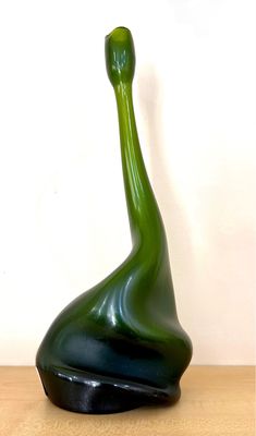 Green Bottle / زجاجة خضراء