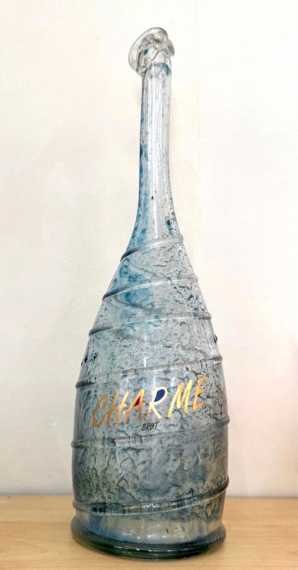 Blue Bottle / زجاجة زرقاء