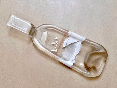 Special Bottles / زجاجات مميزة