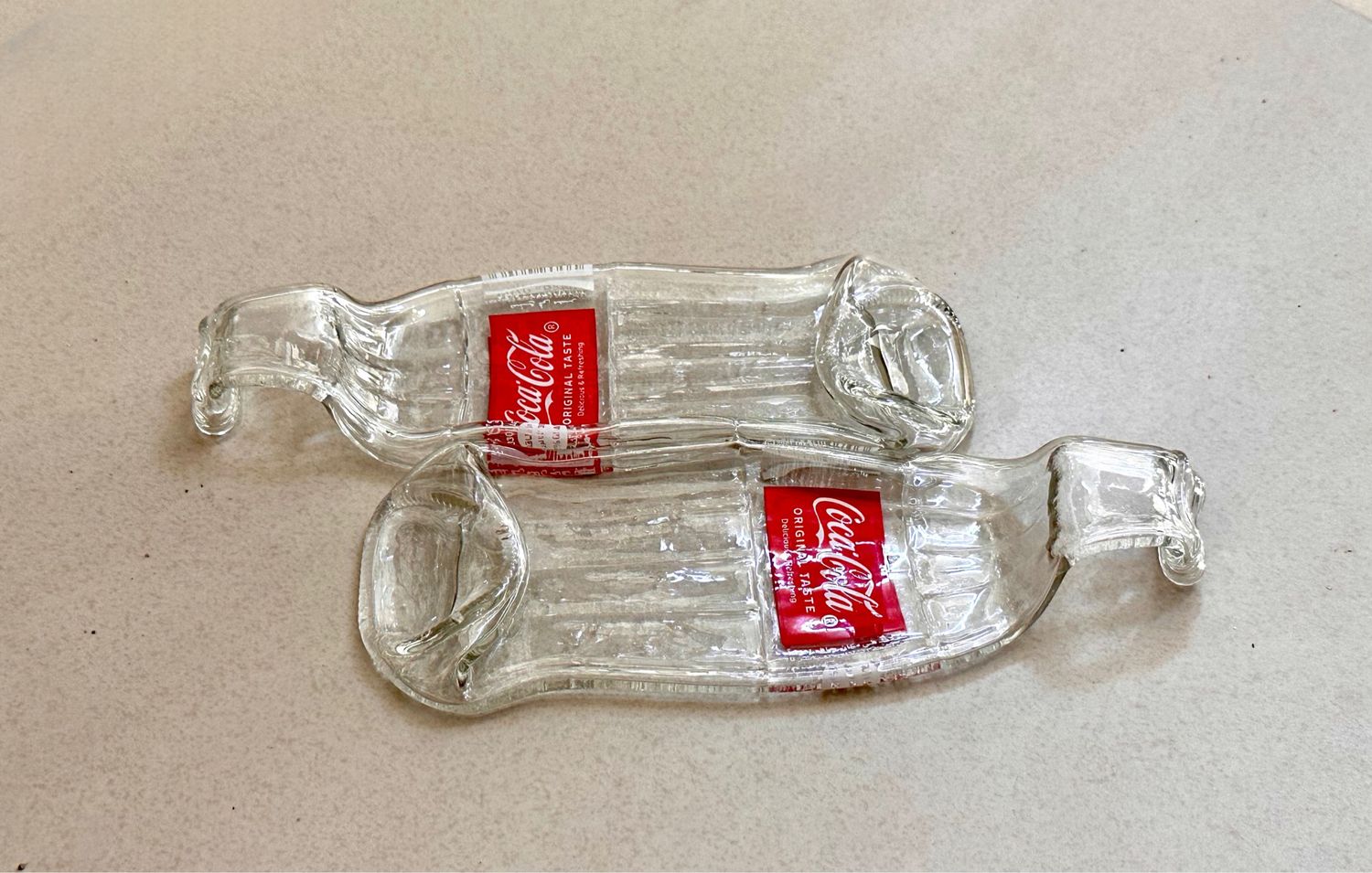 2 Coca Cola Bottles / ٢ زجاجة كوكاكولا
