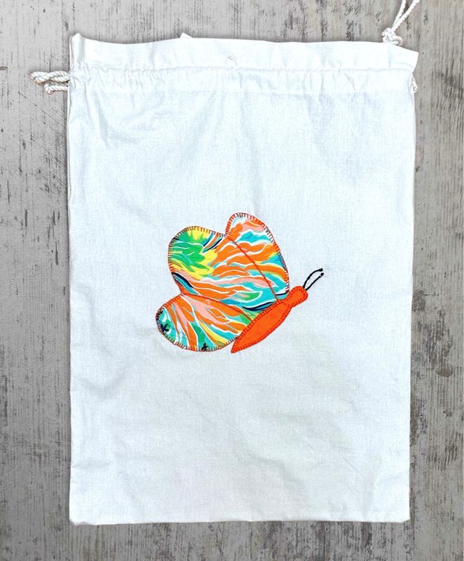 Small Items Pouch With Applique / 35*50 cm / كيس متعلقات صغيرة بأبليك