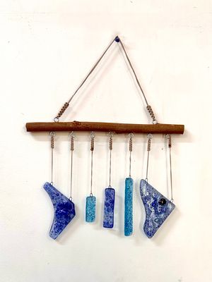 Blue Glass Striped Fish Wall Hanging / 25*33 cm / عليقة حائط سمك شرائح زجاجية زرقاء