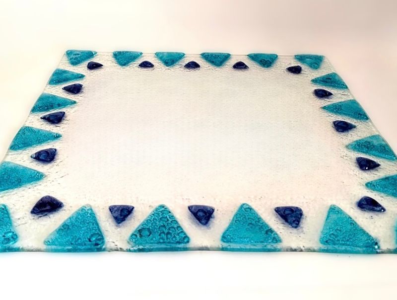 30*30 cm