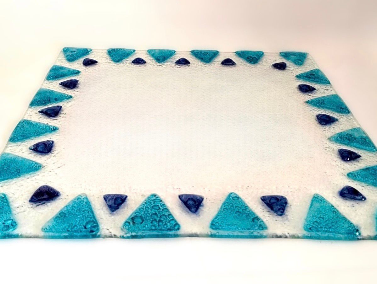 30*30 cm
