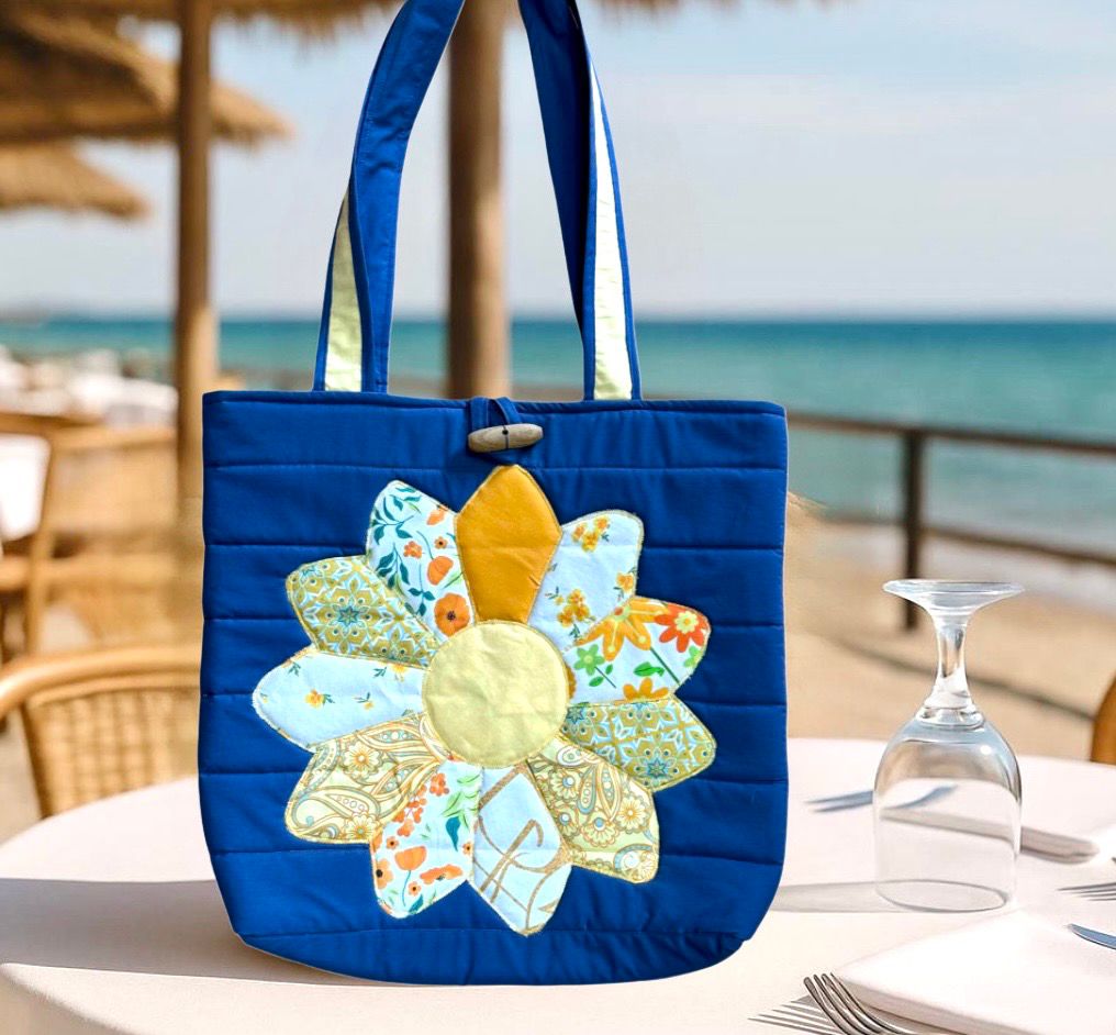 Big Flower Bag / 37*37 cm / شنطة بوردة كبيرة