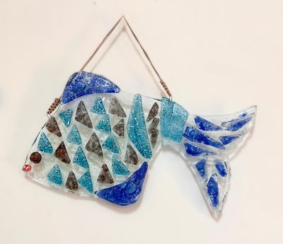Blue Glass Fish / 22*26 cm / سمكة زجاجية زرقاء