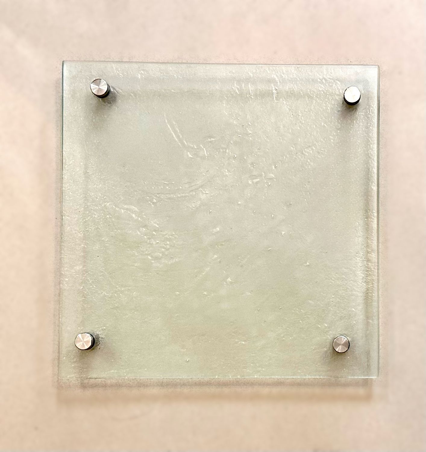Coaster With Metal Stands / 30 cm / طبق مسطح بقوائم معدنية