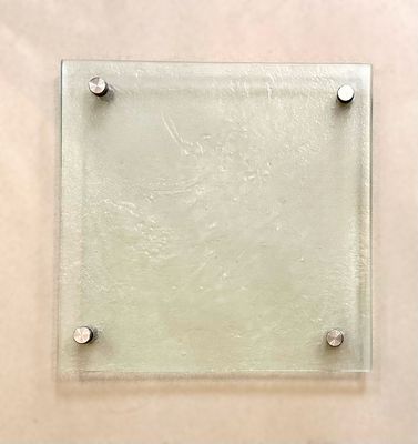 Coaster With Metal Stands / 30 cm / طبق مسطح بقوائم معدنية