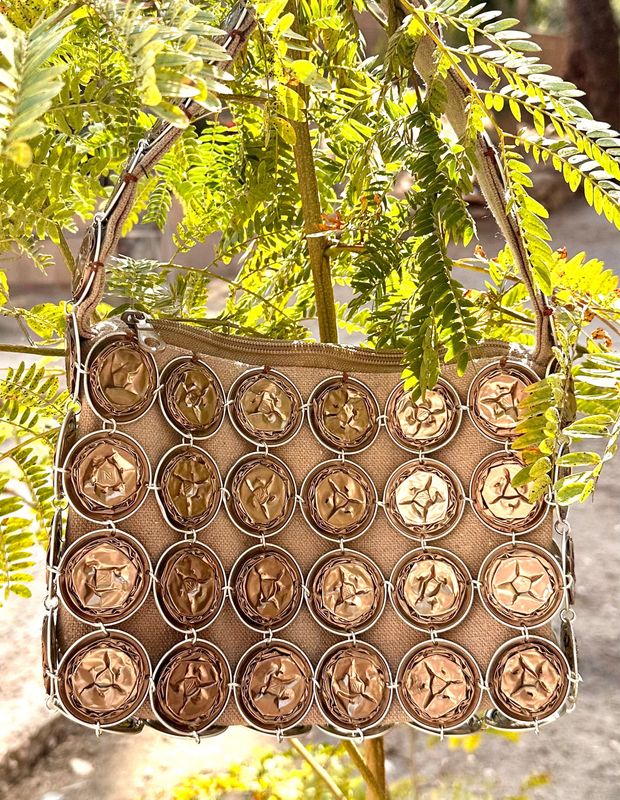 Different Tones Of Beige and Brown Nespresso Handbag / 15*20 cm / شنطة نسبرسو بدرجات مختلفة من البيچ والبني