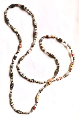 Necklace / عقد