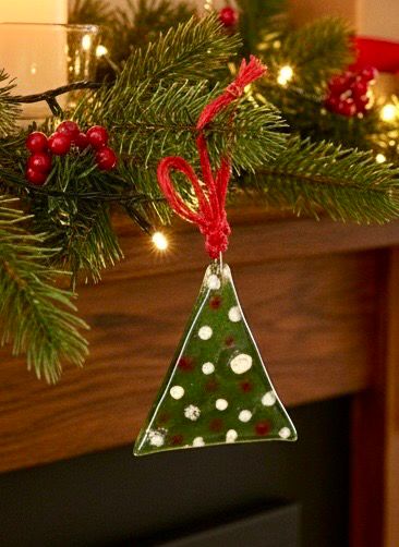 Tree Decoration ( Green ) / 6 cm / زينة شجرة ( اخضر )