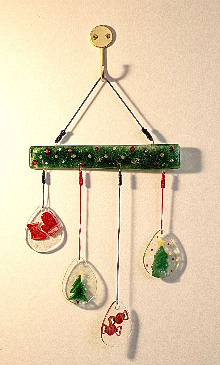 Wall Hanging / 25*40 cm / علاقة حائط