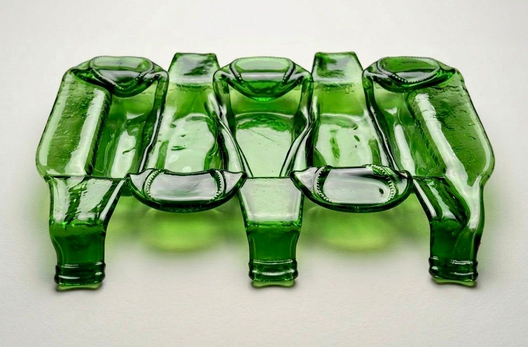 5 Green Bottles / 25*40 cm / ٥ زجاجات خضراء