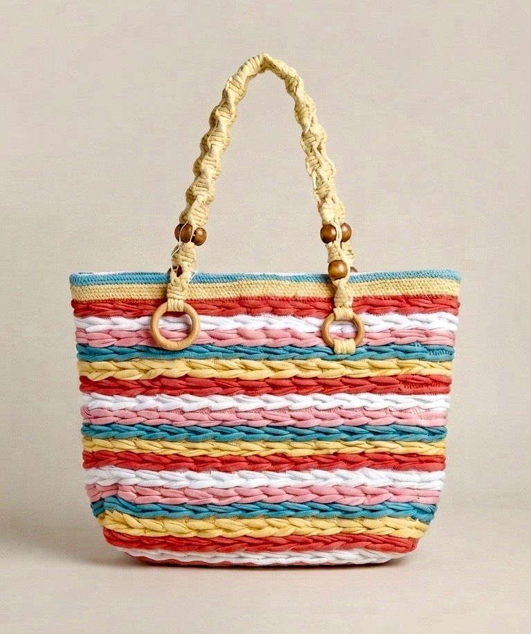 Woven Bag With Braided Stitches / 40*45 cm / شنطة نسيج بغرزة ضفيرة