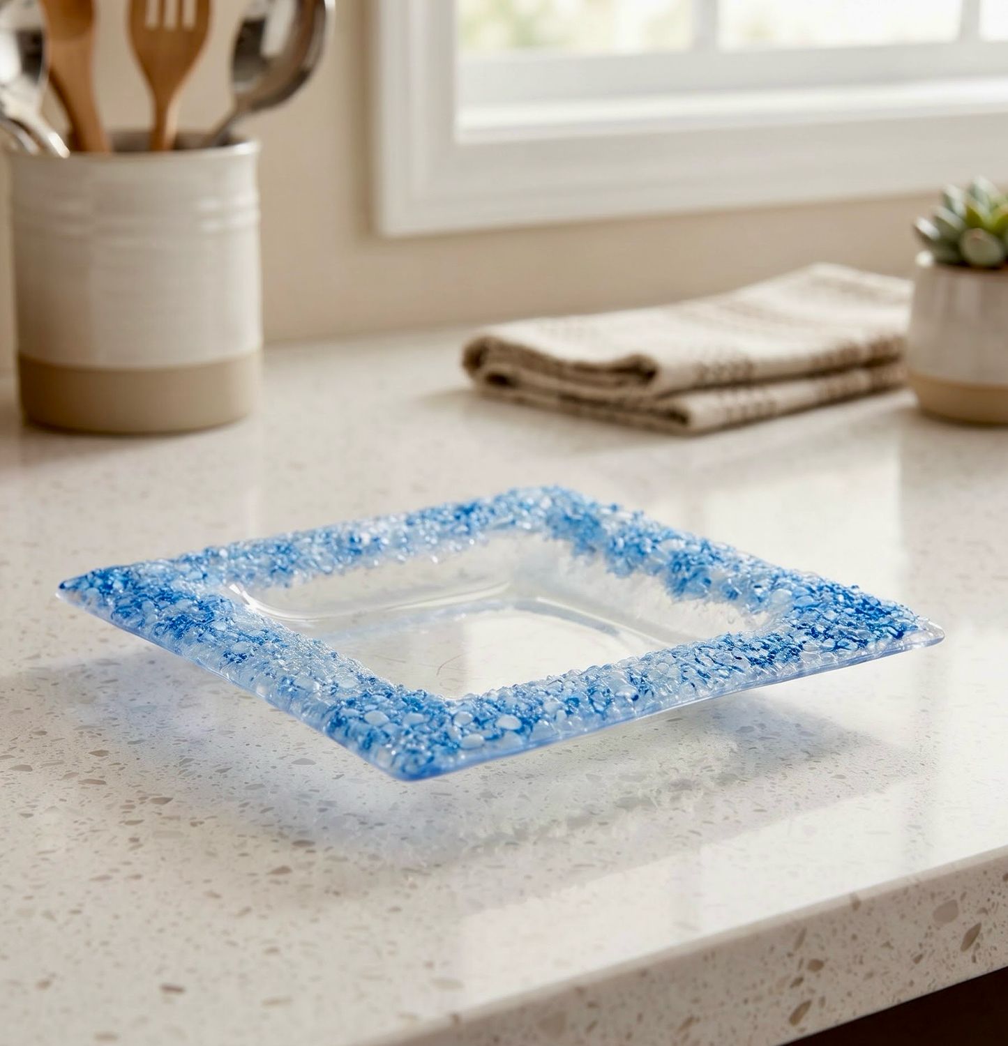 Fused Plate With Colored Glass Frit / 25*25 cm / طبق مصهور مع مسحوق الزجاج الملون