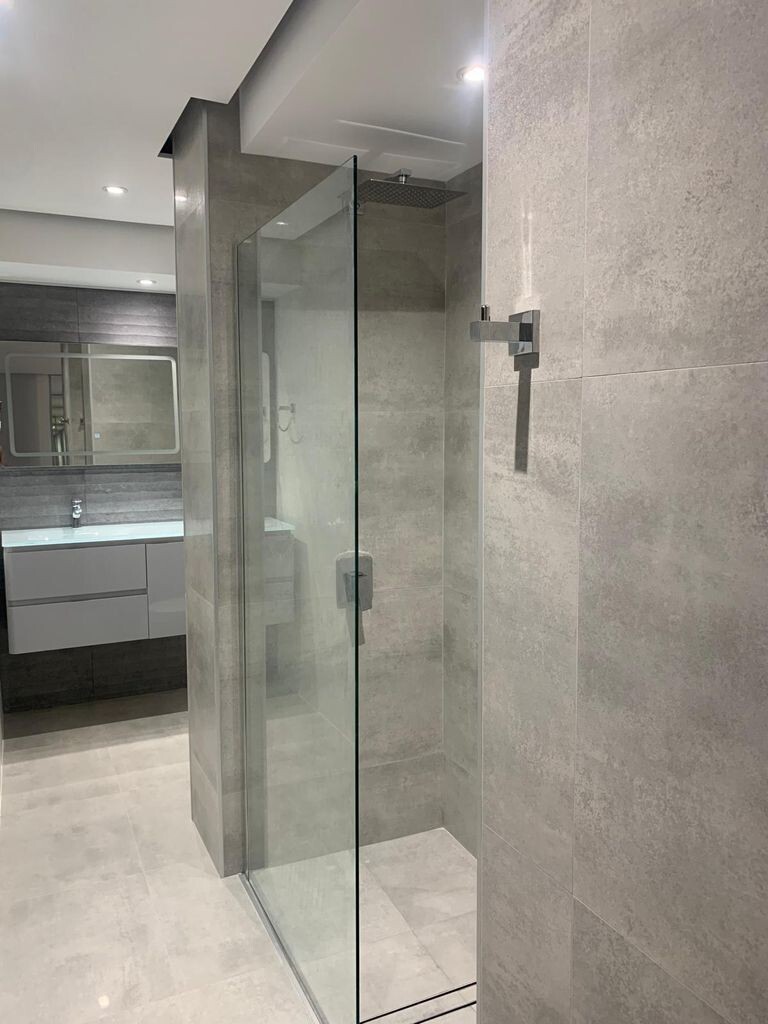 Roma Gray Sugar 24x24