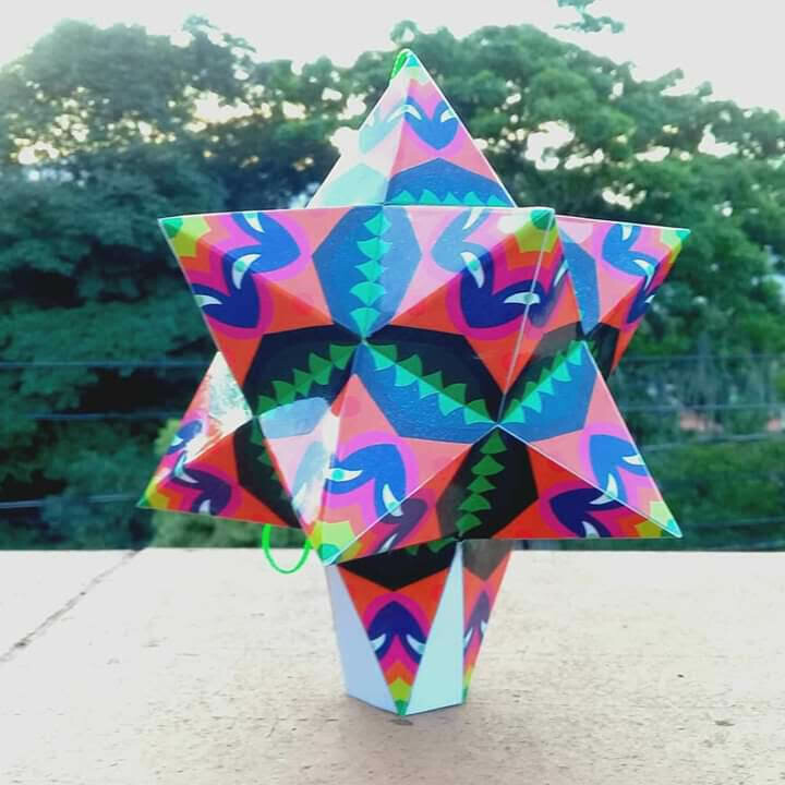 Ilama de 12 puntas