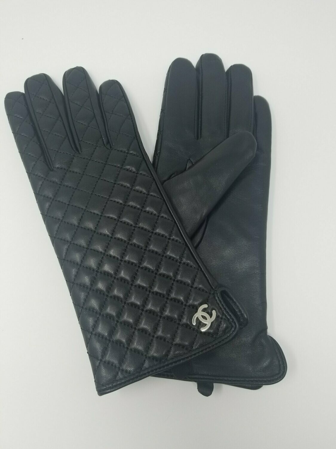 C Patterned Leather Gloves