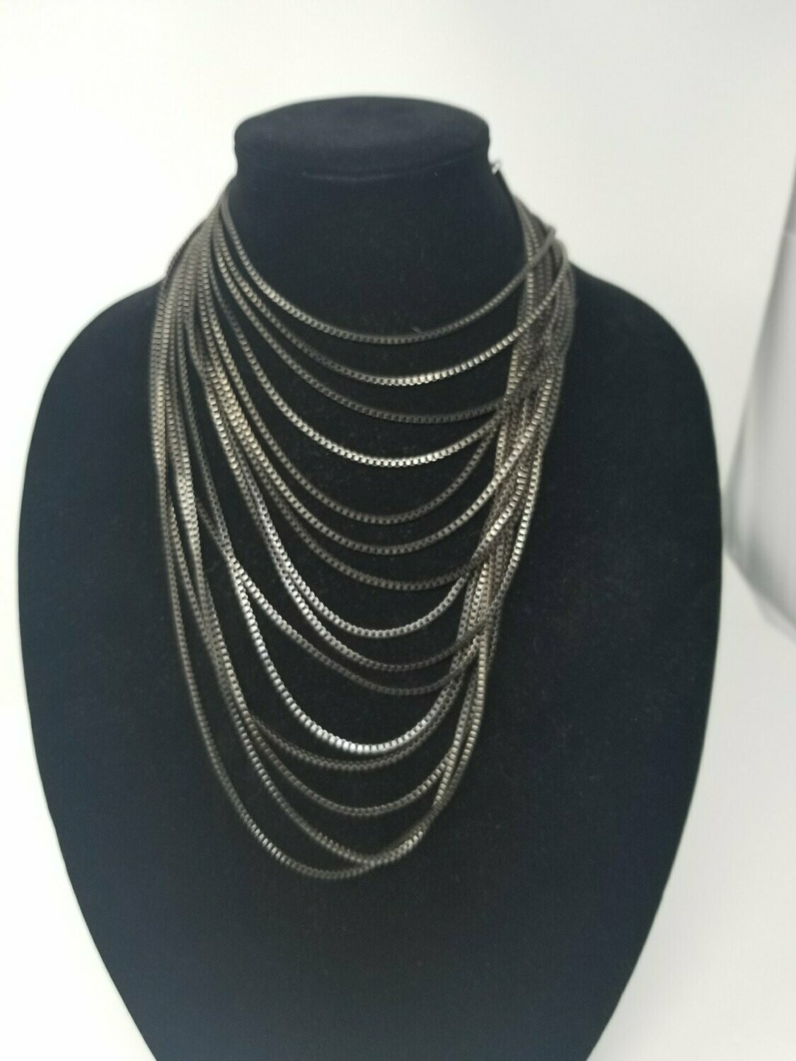 The Goddess Necklace - Black