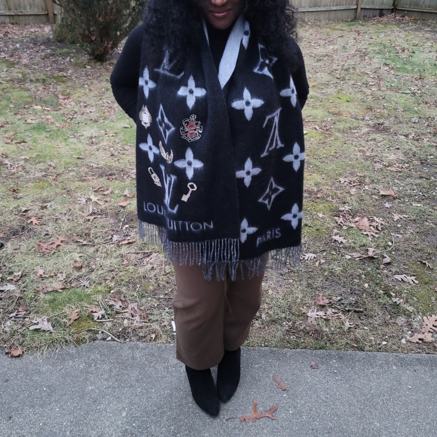 LV Winter Scarf
