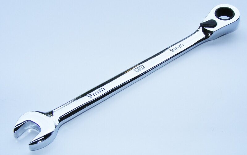 AST AUTO SERVICE TOOLS ENGLAND UK REVERSIBLE OFFSET RATCHET WRENCH 9MM RCWM9R