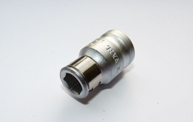 CONSOLIDATED PROFESSIONAL TOOLS 3/8 DRIVE 5/16 HEX BIT HOLDER CT38BIT
