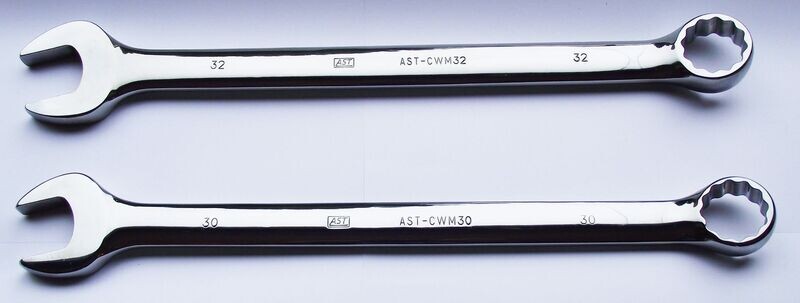 AST TOOLS PROFESSIONAL QUALITY LARGE SIZE COMBINATION WRENCH SPANNERS  30 & 32MM