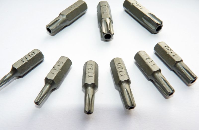 CONSOLIDATED PROFESSIONAL TOOLS TAMPER TORX BIT SET 1/4 & 5/16 HEX