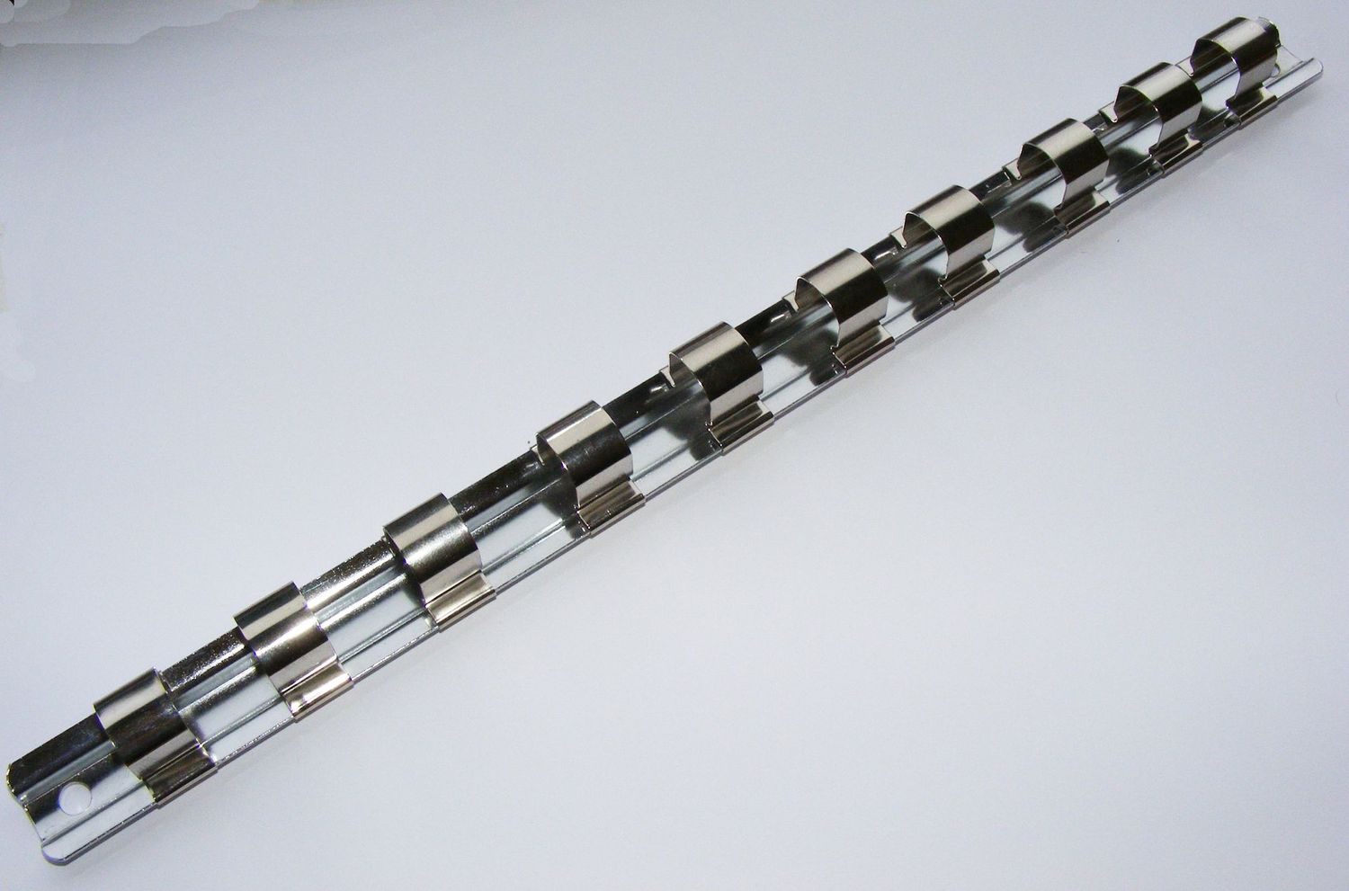 CONSOLIDATED TOOLS 3/8 DRIVE 260mm SOCKET RAIL + RETAINING CLIPS x 10