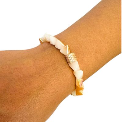 Sustain, Royal Bracelet