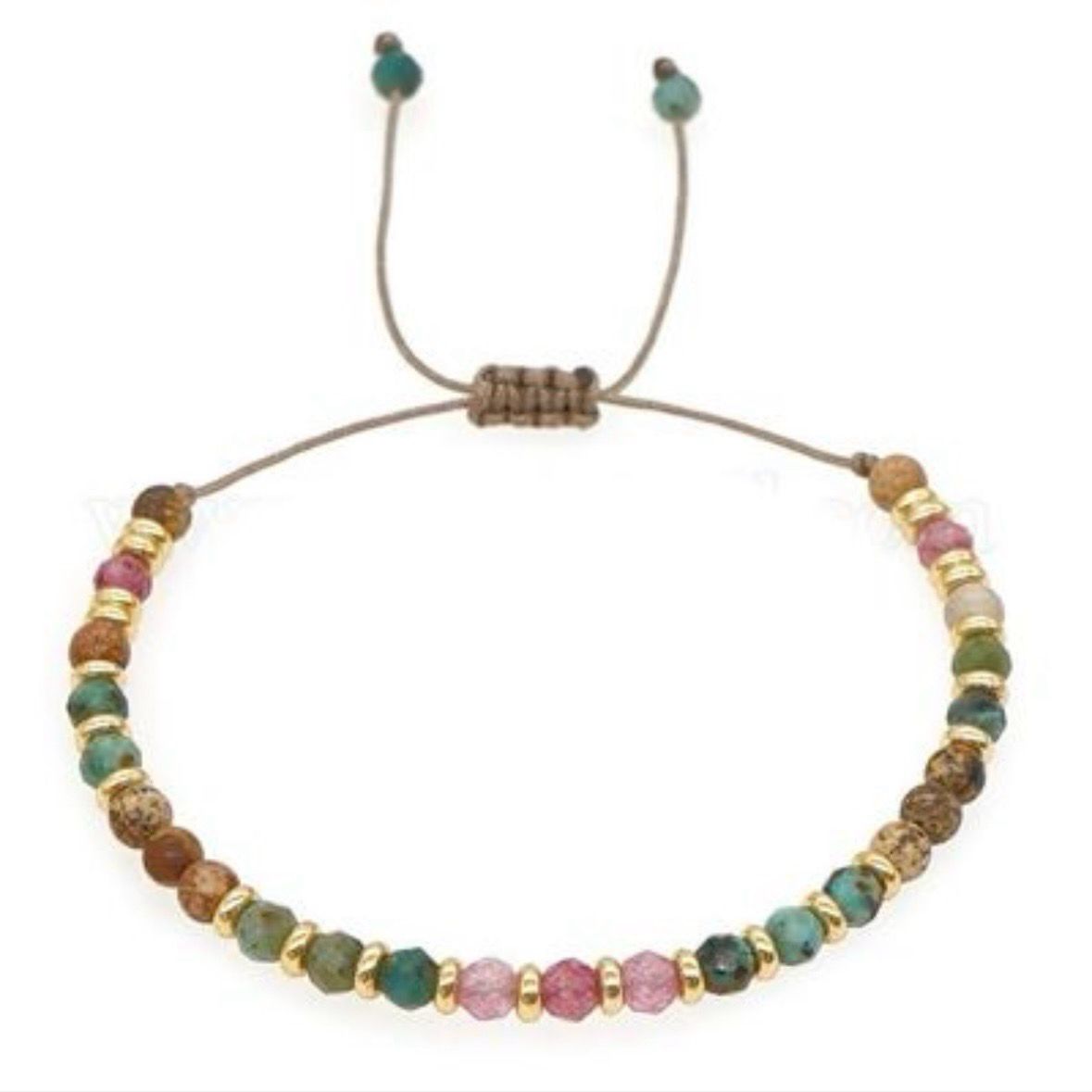Royal Amayah, Bracelets