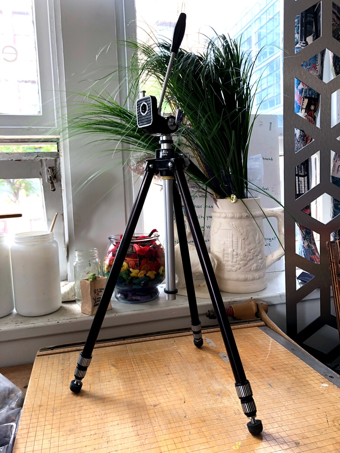 Carsen Cinematic Tripod Carsen Cinematic Tripod