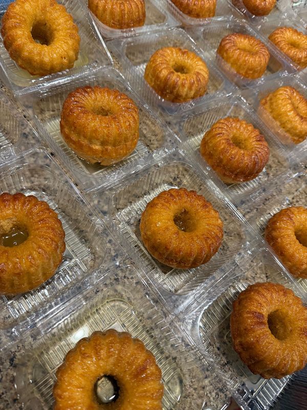 Mini Jamaican Rum Cakes