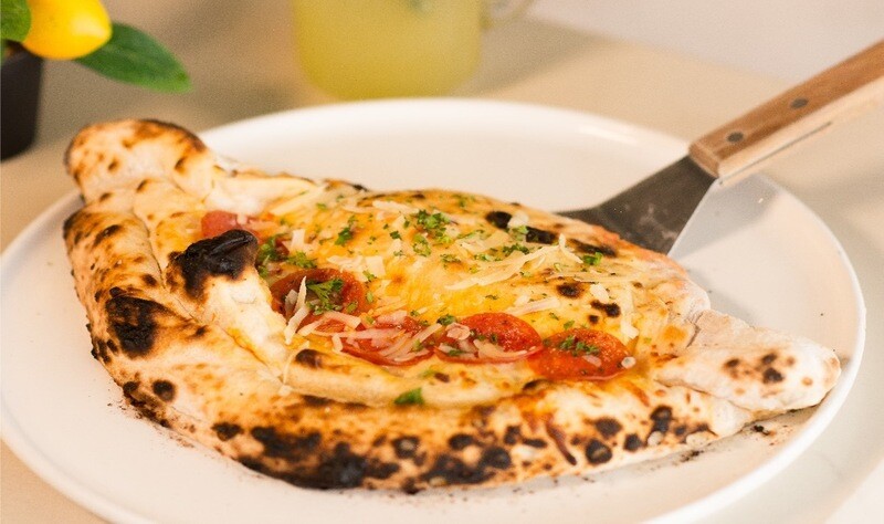 Calzone de Pepperoni