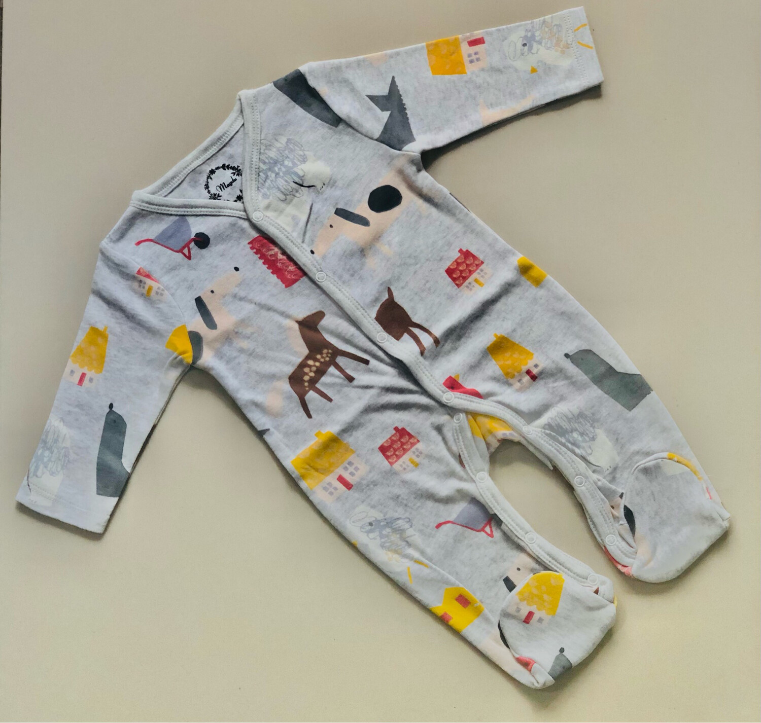 Footed Romper(Grey Animals)
