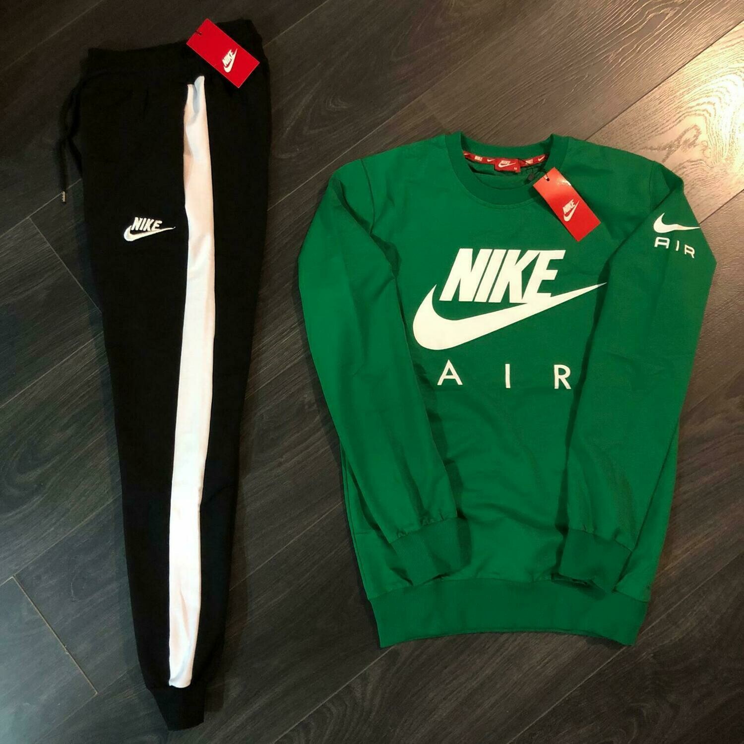 COLLECTION SPORT POUR HOMMES