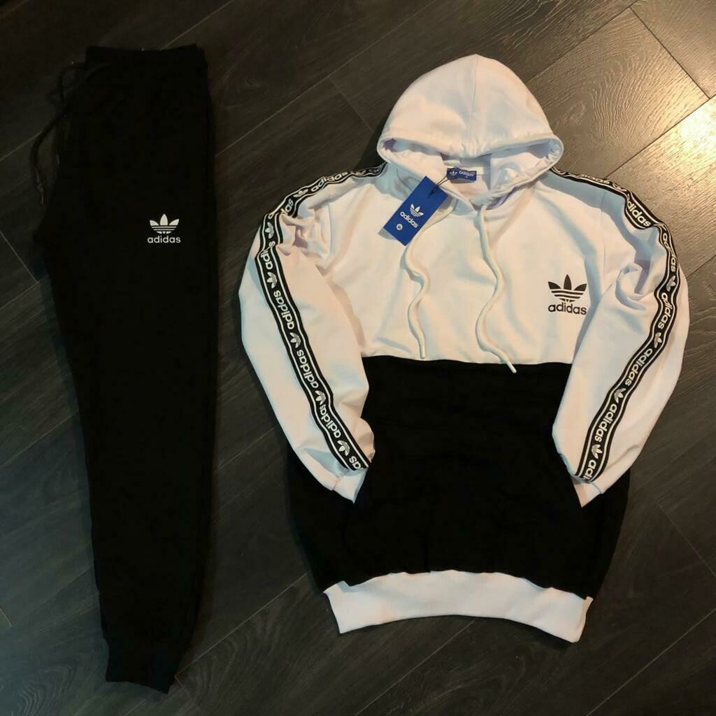 COLLECTION SPORT POUR HOMMES